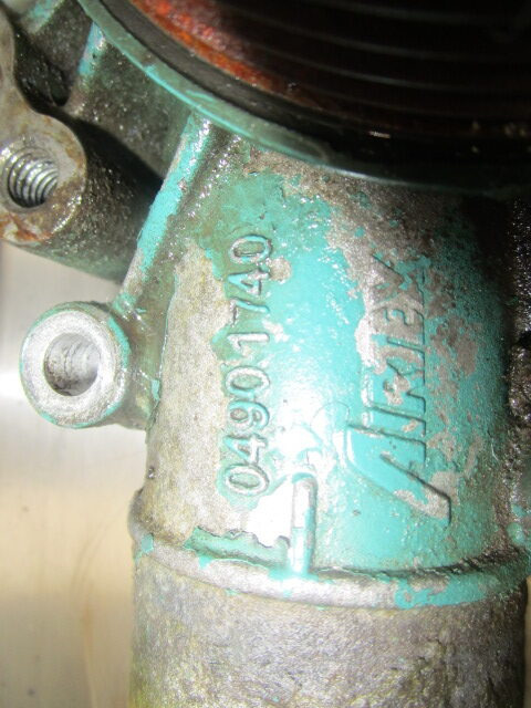 VOLVO FE 240/280 D7E WATER PUMP 04901740 - Мотор и делови за Камион: слика 2 VOLVO FE 240/280 D7E WATER PUMP 04901740 - Мотор и делови за Камион: слика 2
