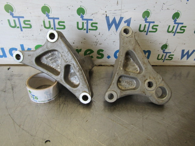 VOLVO FH13 D13C ENGINE MOUNTING P/NO 21176297 /21176296 - Мотор и делови за Камион: слика 1 VOLVO FH13 D13C ENGINE MOUNTING P/NO 21176297 /21176296 - Мотор и делови за Камион: слика 1