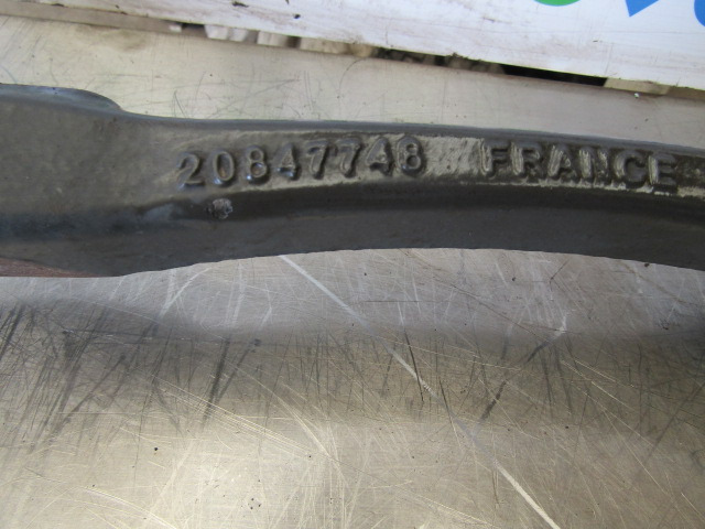 VOLVO FH13 D13C ENGINE SUPPORT P/NO 20847748 - Мотор и делови за Камион: слика 2 VOLVO FH13 D13C ENGINE SUPPORT P/NO 20847748 - Мотор и делови за Камион: слика 2