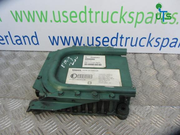 VOLVO FM9 260 ENGINE ECU - Единица за контрола за Камион: слика 1 VOLVO FM9 260 ENGINE ECU - Единица за контрола за Камион: слика 1