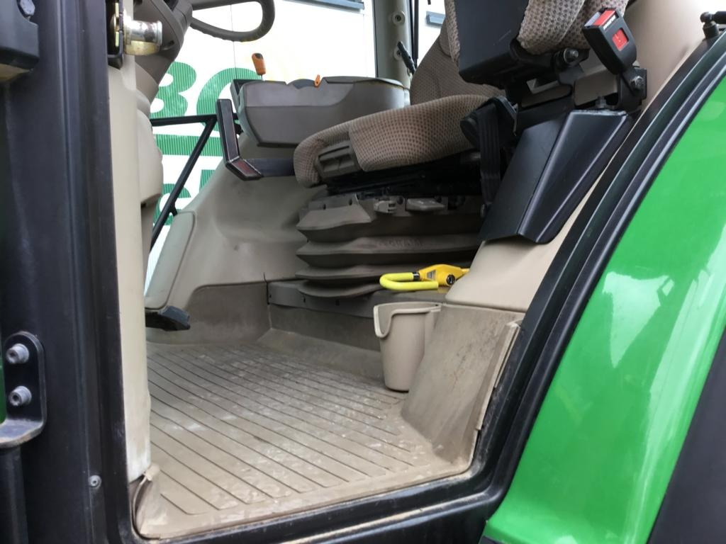 Лизинг на John Deere 6150R John Deere 6150R: слика 19