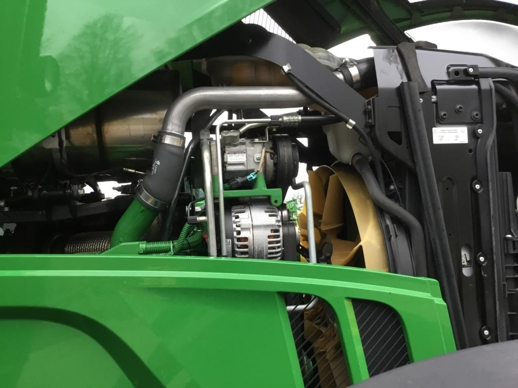 John Deere 6250R - Трактор: слика 2 John Deere 6250R - Трактор: слика 2