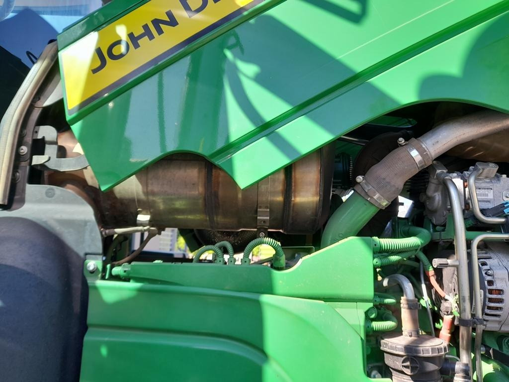 John Deere 6R185 - Трактор: слика 2 John Deere 6R185 - Трактор: слика 2