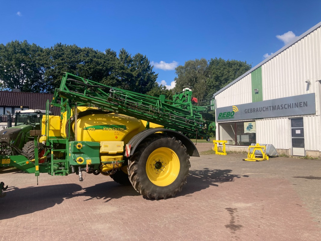 John Deere 732 - Распрскувач: слика 1 John Deere 732 - Распрскувач: слика 1
