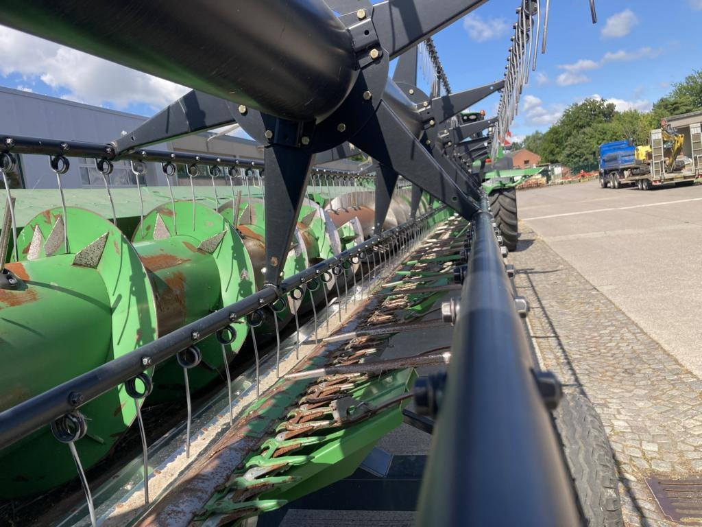 John Deere SCHNEIDWERK 630X - Комбајн: слика 4 John Deere SCHNEIDWERK 630X - Комбајн: слика 4