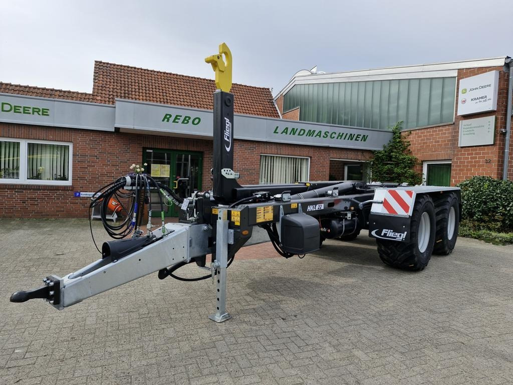 Fliegl HKL 22 - Приколка: слика 1 Fliegl HKL 22 - Приколка: слика 1