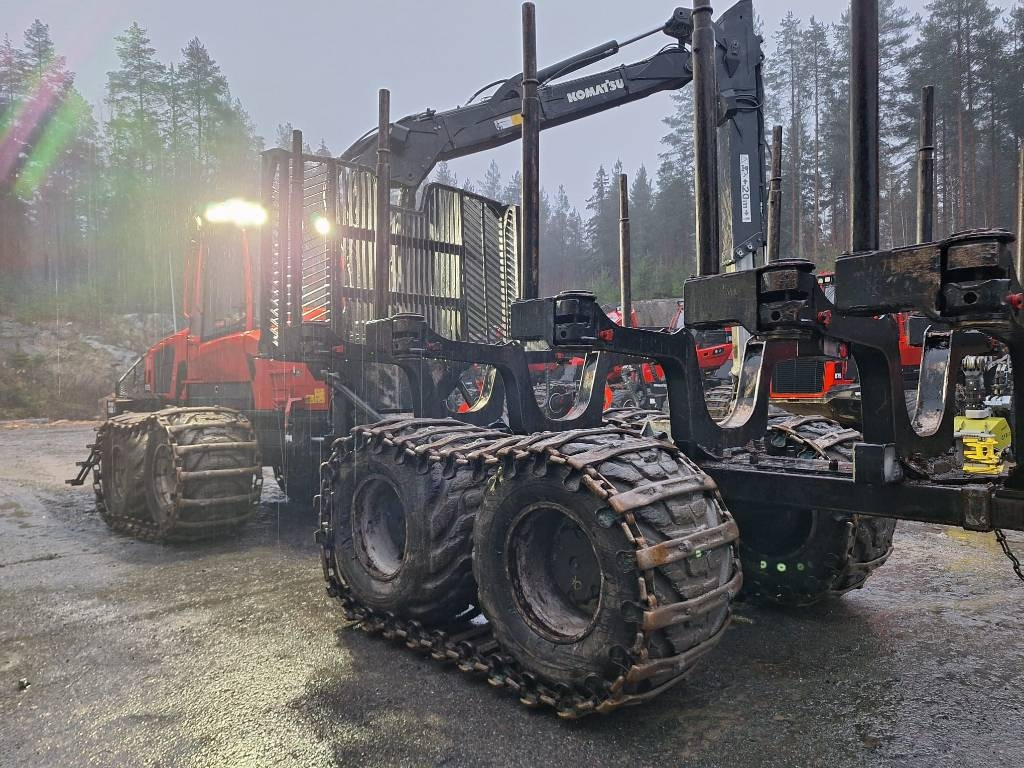 Komatsu 875 - Пренесувач на стебла: слика 4 Komatsu 875 - Пренесувач на стебла: слика 4