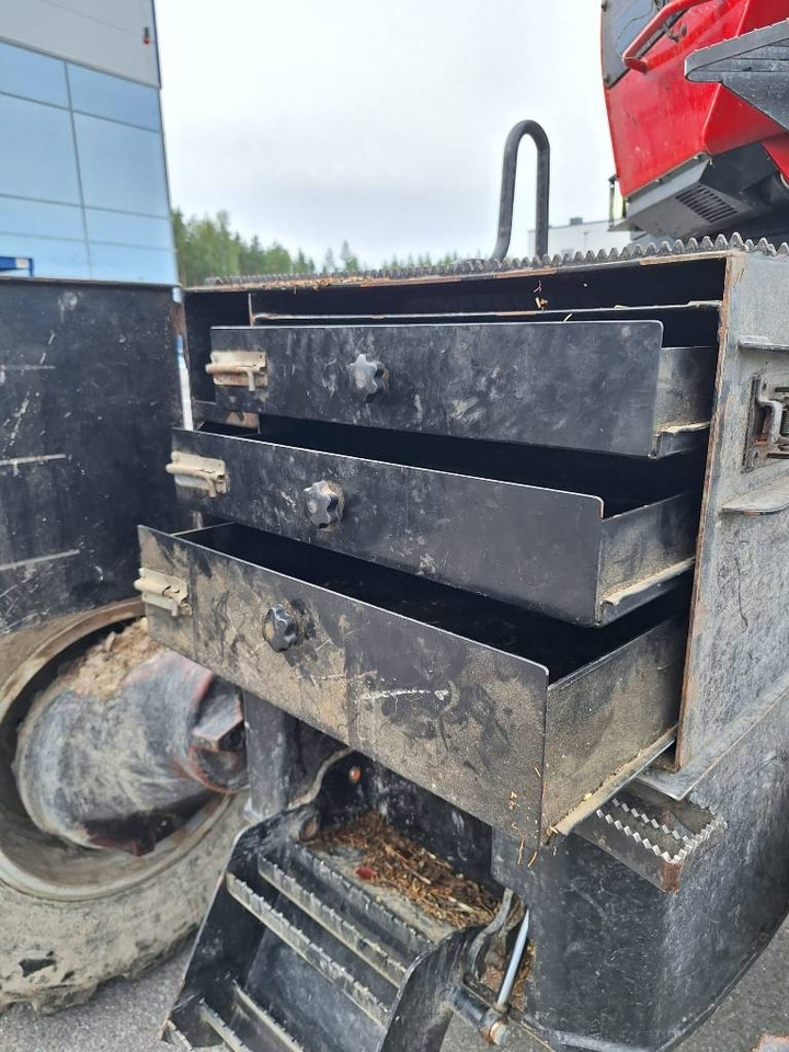 Komatsu 931 XC - Шумски жнеач: слика 5 Komatsu 931 XC - Шумски жнеач: слика 5