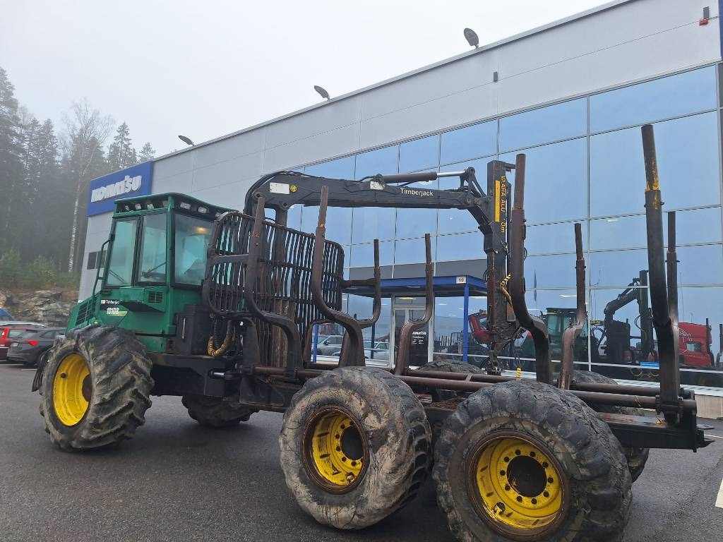 Timberjack 1010B - Пренесувач на стебла: слика 3 Timberjack 1010B - Пренесувач на стебла: слика 3