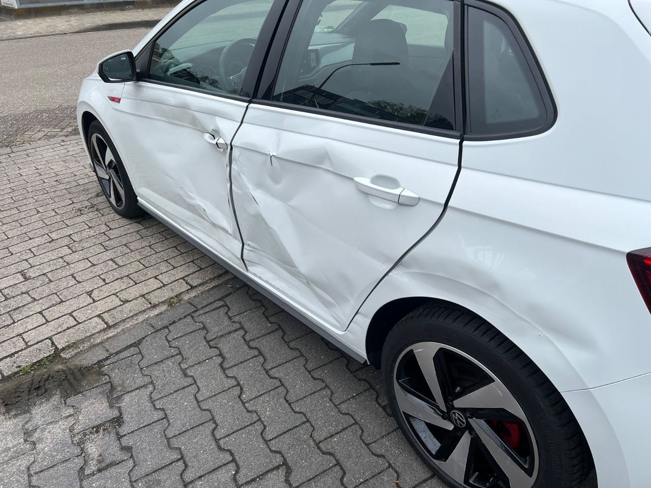 Volkswagen Polo VI GTI - Автомобил: слика 5 Volkswagen Polo VI GTI - Автомобил: слика 5