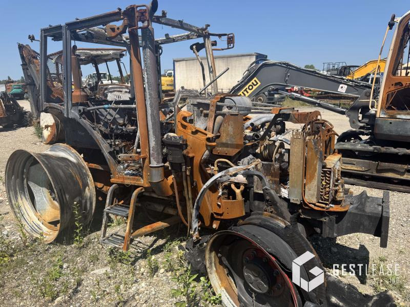 Claas Axos 340 - Трактор: слика 1 Claas Axos 340 - Трактор: слика 1