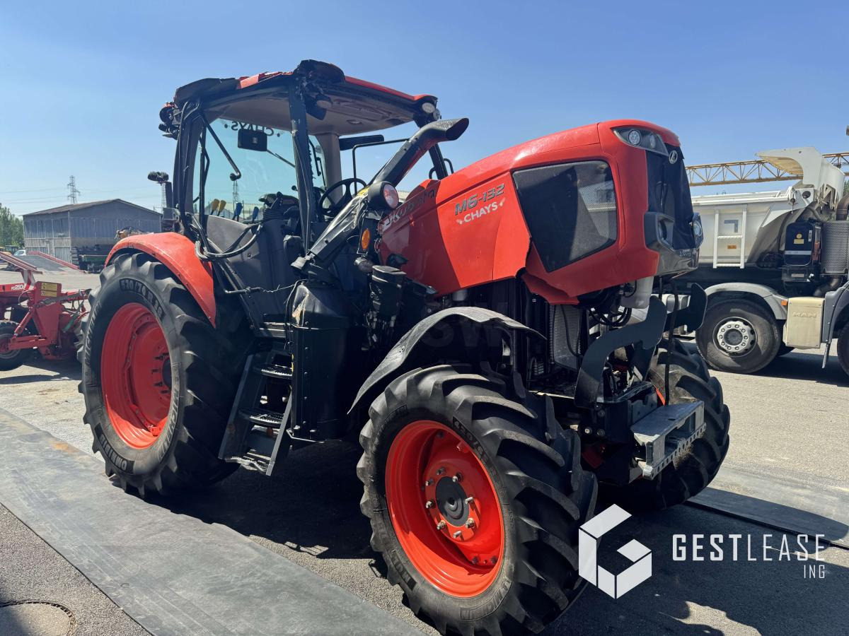 Kubota M6-132 - Трактор: слика 4 Kubota M6-132 - Трактор: слика 4