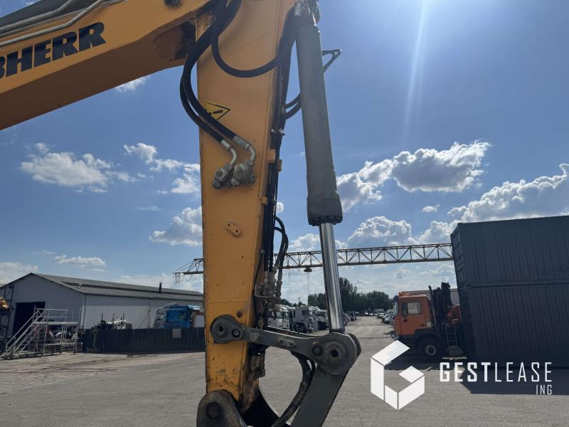 Liebherr R922SLC - Багер гасеничар: слика 5 Liebherr R922SLC - Багер гасеничар: слика 5