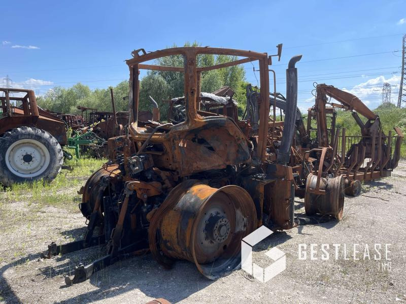 Massey Ferguson MF8S - Трактор: слика 4 Massey Ferguson MF8S - Трактор: слика 4