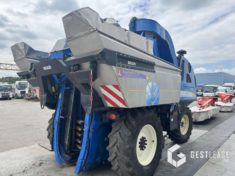 New Holland VL6050 - Машина за берба на грозје: слика 3 New Holland VL6050 - Машина за берба на грозје: слика 3