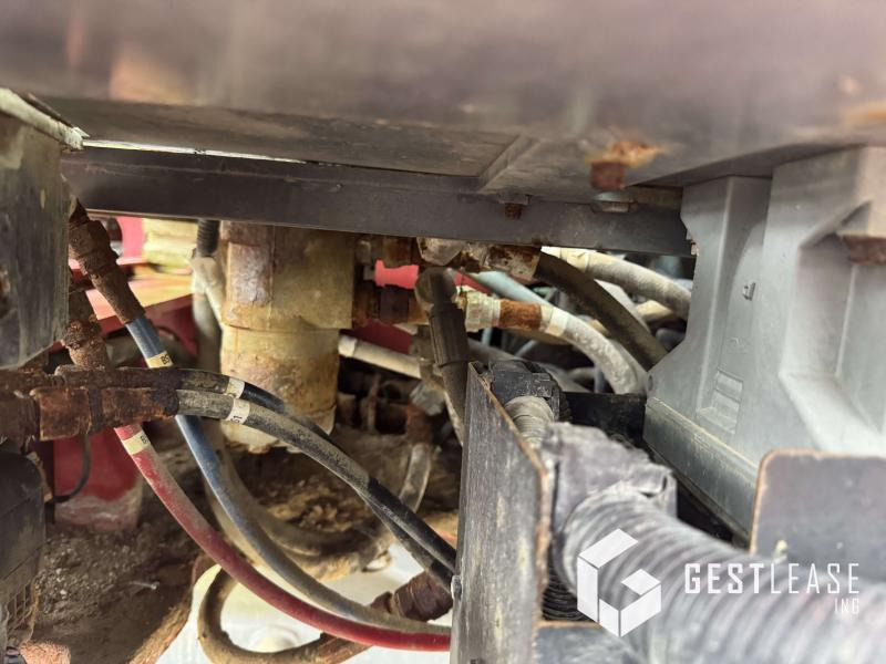 Багер на тркала Takeuchi TB295W: слика 13
