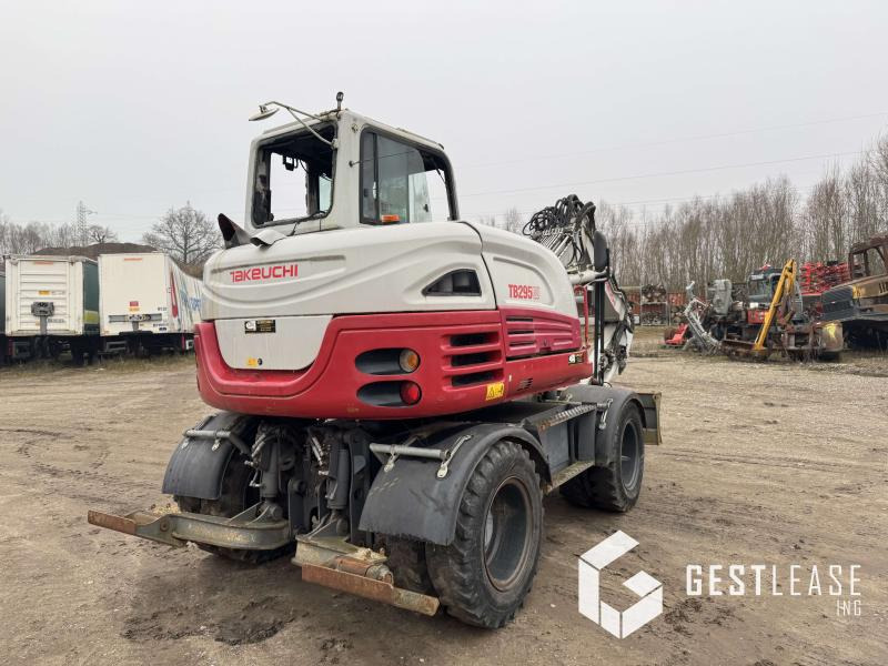 Takeuchi TB295W - Багер на тркала: слика 3 Takeuchi TB295W - Багер на тркала: слика 3