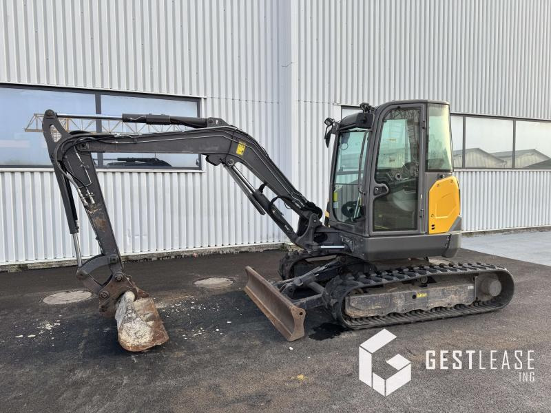 Volvo ECR50D - Мини багер: слика 1 Volvo ECR50D - Мини багер: слика 1