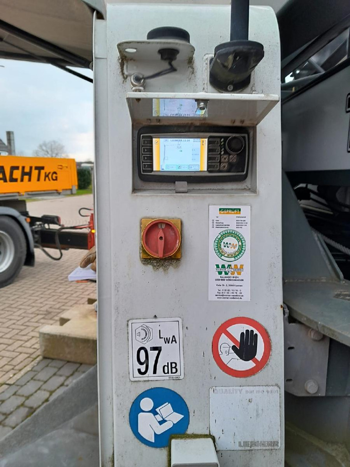 Liebherr L1-24 - Кулски кран: слика 5 Liebherr L1-24 - Кулски кран: слика 5