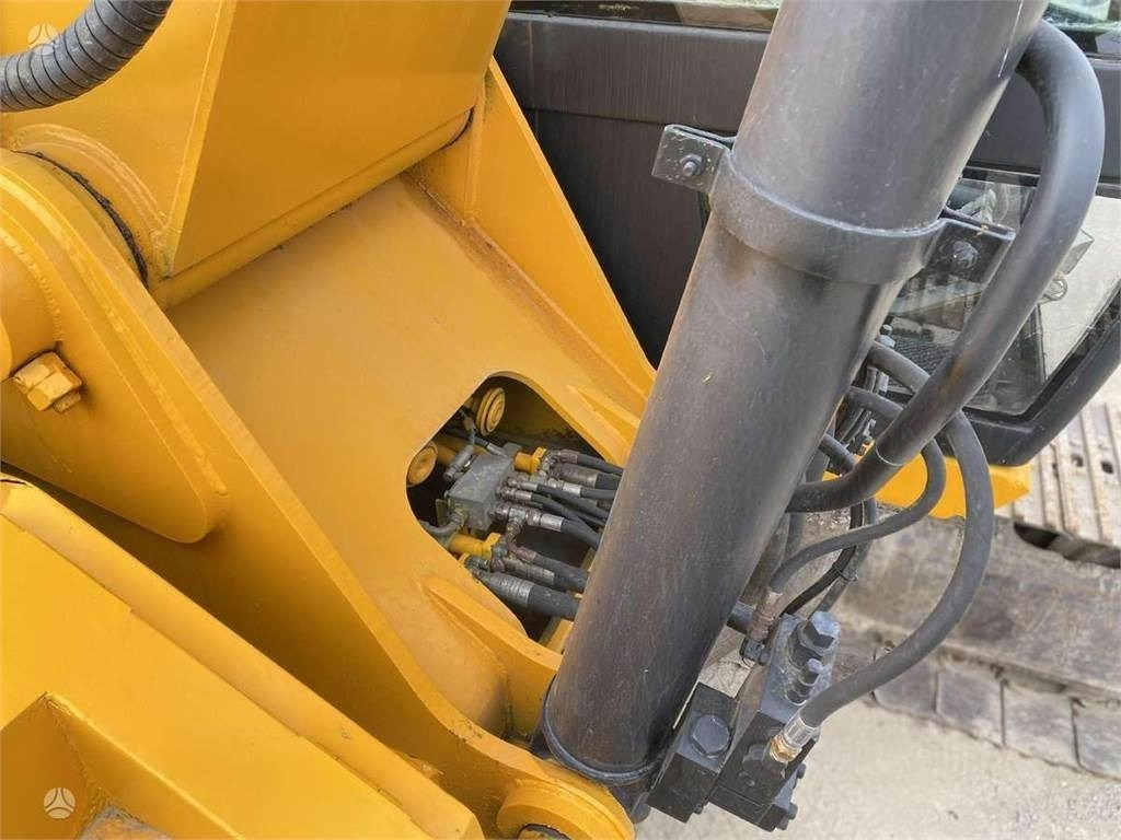 Багер гасеничар JCB JS 330 LC , ISUZU MANUAL PUMP: слика 14