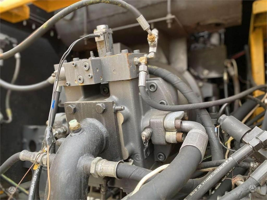 Багер гасеничар JCB JS 330 LC , ISUZU MANUAL PUMP: слика 13