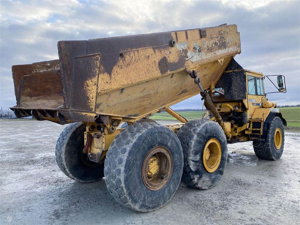 Volvo A25C , Nr.4 - Зглобен истоварувач: слика 3 Volvo A25C , Nr.4 - Зглобен истоварувач: слика 3