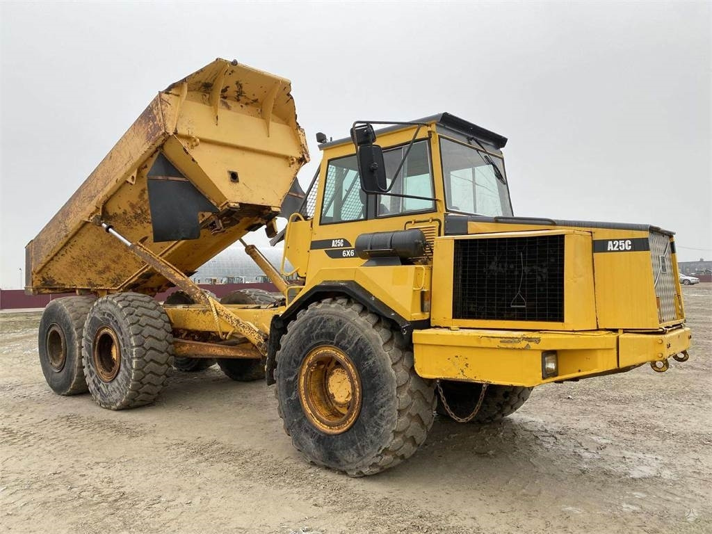 Volvo A25C , Nr.7 - Зглобен истоварувач: слика 1 Volvo A25C , Nr.7 - Зглобен истоварувач: слика 1