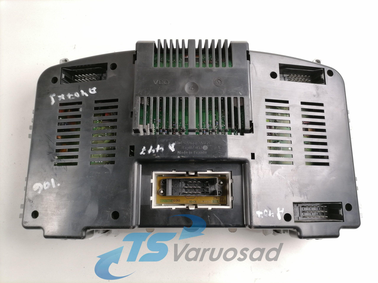 MAN Dashboard 81272026125 - Контролна табла за Камион: слика 3 MAN Dashboard 81272026125 - Контролна табла за Камион: слика 3