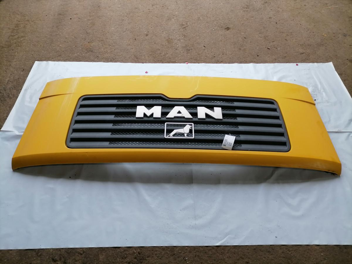 MAN Grille panel 81611100042 - Решетка за Камион: слика 2 MAN Grille panel 81611100042 - Решетка за Камион: слика 2