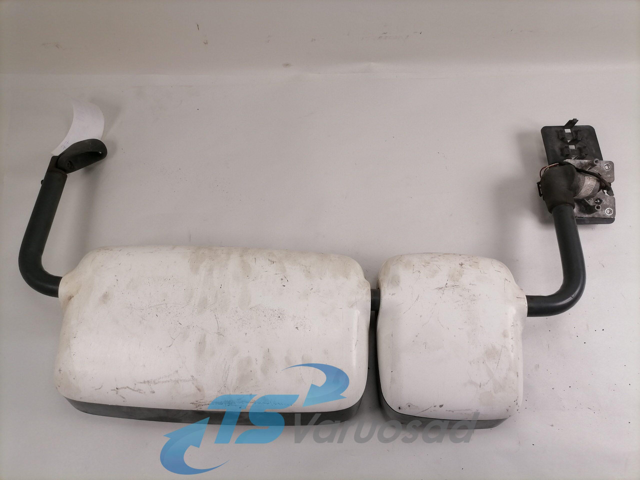MAN Küljepeegel, parem 81637316560 - Ретровизор за Камион: слика 2 MAN Küljepeegel, parem 81637316560 - Ретровизор за Камион: слика 2