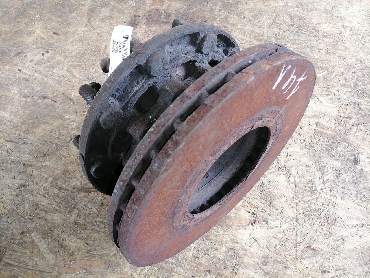 MAN Rear axel hub 81357013155 - Глава на тркало за Камион: слика 4 MAN Rear axel hub 81357013155 - Глава на тркало за Камион: слика 4