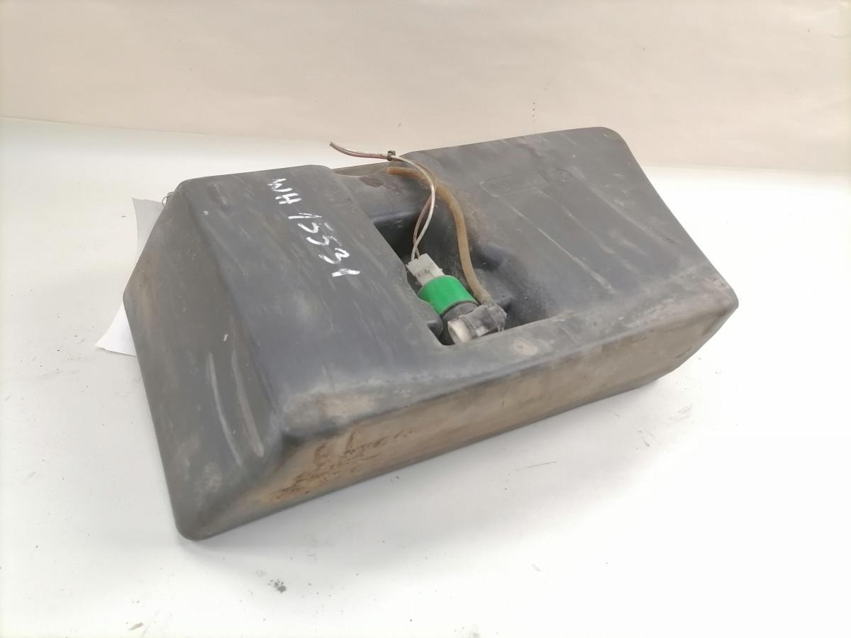 MAN Windscreen washer fluid tank 85264810001 - Бришач за Камион: слика 4 MAN Windscreen washer fluid tank 85264810001 - Бришач за Камион: слика 4