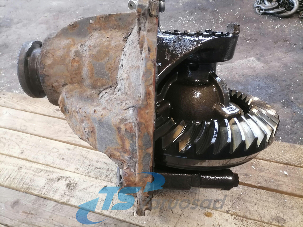 MB Axel gear A0003504303 - Конечен редуктор за Камион: слика 4 MB Axel gear A0003504303 - Конечен редуктор за Камион: слика 4