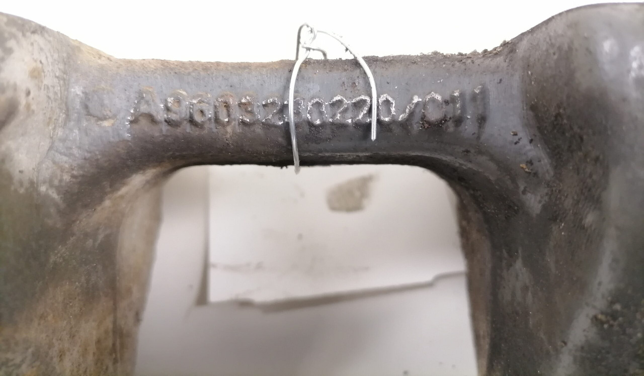 Mercedes-Benz Anti-roll bar bracket A9603230220 - Баланс штангла за Камион: слика 3 Mercedes-Benz Anti-roll bar bracket A9603230220 - Баланс штангла за Камион: слика 3