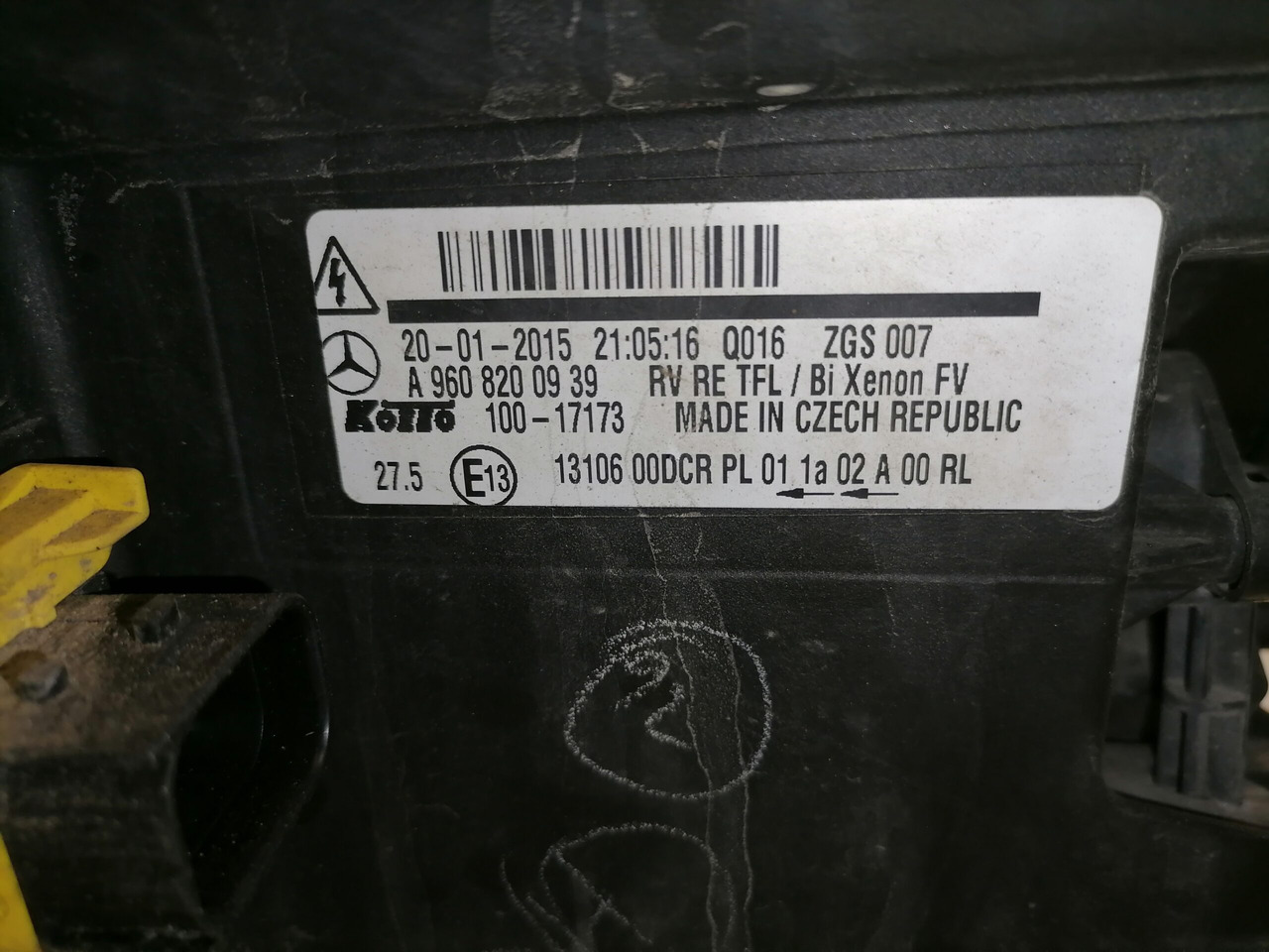 Mercedes-Benz Esituli, xenon A9608200939 - Светло/ Осветлување за Камион: слика 5 Mercedes-Benz Esituli, xenon A9608200939 - Светло/ Осветлување за Камион: слика 5