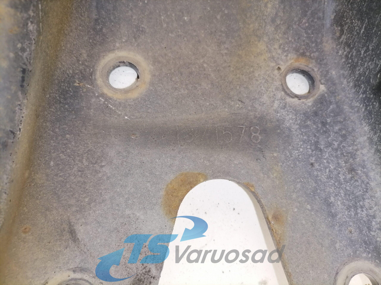 Scania Ahock absorber mounting 1371578 - Суспензија за Камион: слика 2 Scania Ahock absorber mounting 1371578 - Суспензија за Камион: слика 2