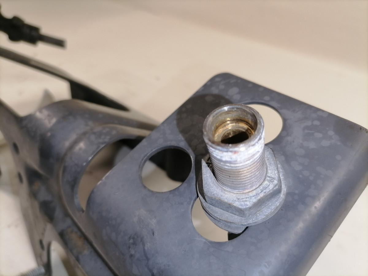 Scania Bracket 2232756 - Рамка/ Шасија за Камион: слика 3 Scania Bracket 2232756 - Рамка/ Шасија за Камион: слика 3