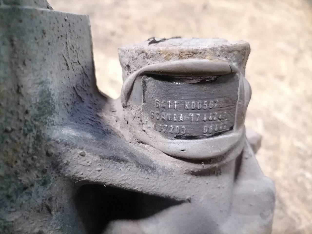 Scania Brake caliper 1744249 - Делови за кочници за Камион: слика 4 Scania Brake caliper 1744249 - Делови за кочници за Камион: слика 4