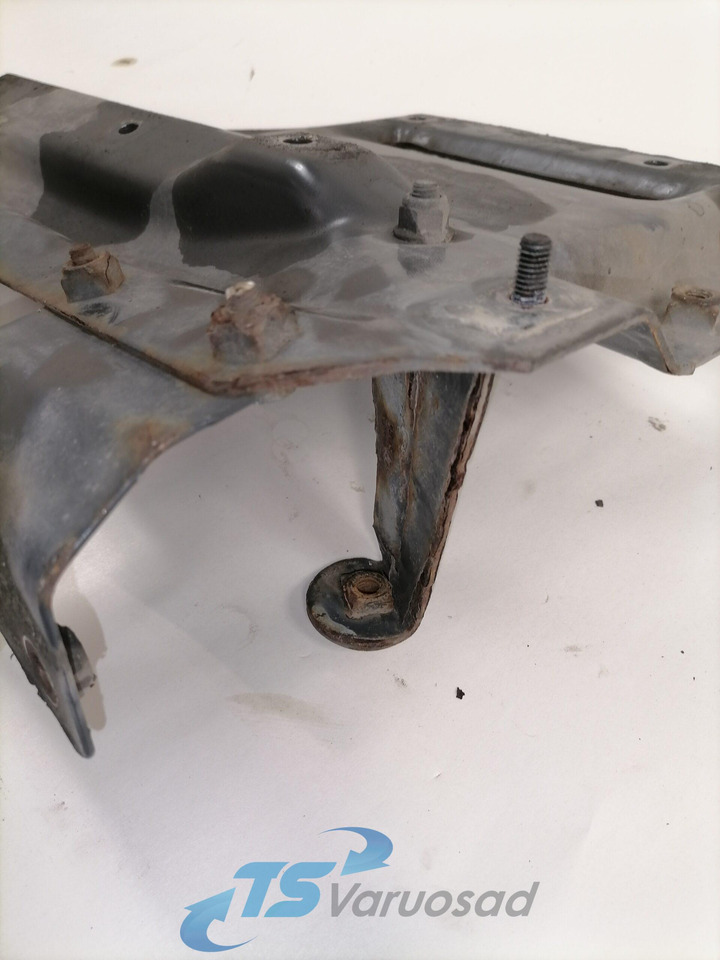 Scania Bumper bracket 1431582 - Браник за Камион: слика 3 Scania Bumper bracket 1431582 - Браник за Камион: слика 3