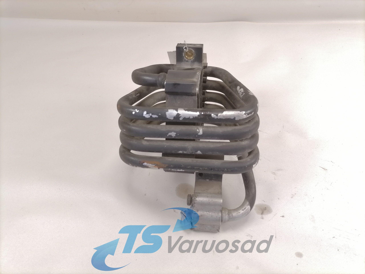 Scania Compressor air pipe 1798270 - Компресор на воздушна кочница за Камион: слика 1 Scania Compressor air pipe 1798270 - Компресор на воздушна кочница за Камион: слика 1