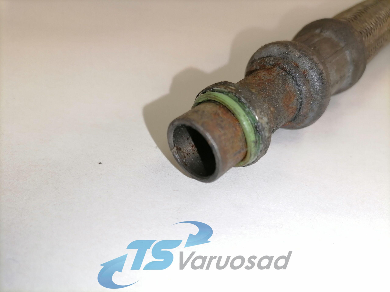 Scania Compressor air pipe 1801078 - Компресор на воздушна кочница за Камион: слика 3 Scania Compressor air pipe 1801078 - Компресор на воздушна кочница за Камион: слика 3