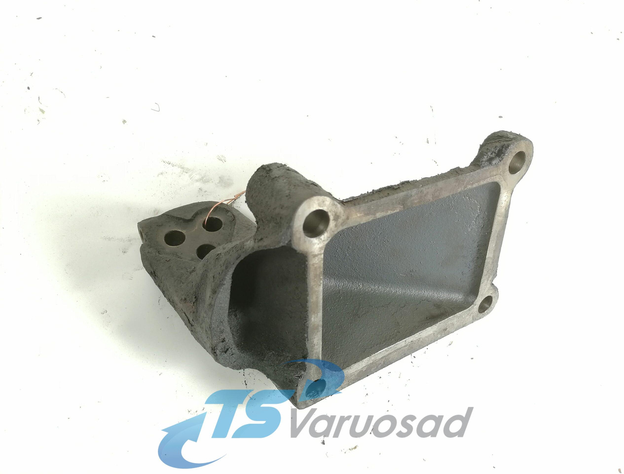 Scania Engine bracket 1508907 - Мотор и делови за Камион: слика 3 Scania Engine bracket 1508907 - Мотор и делови за Камион: слика 3