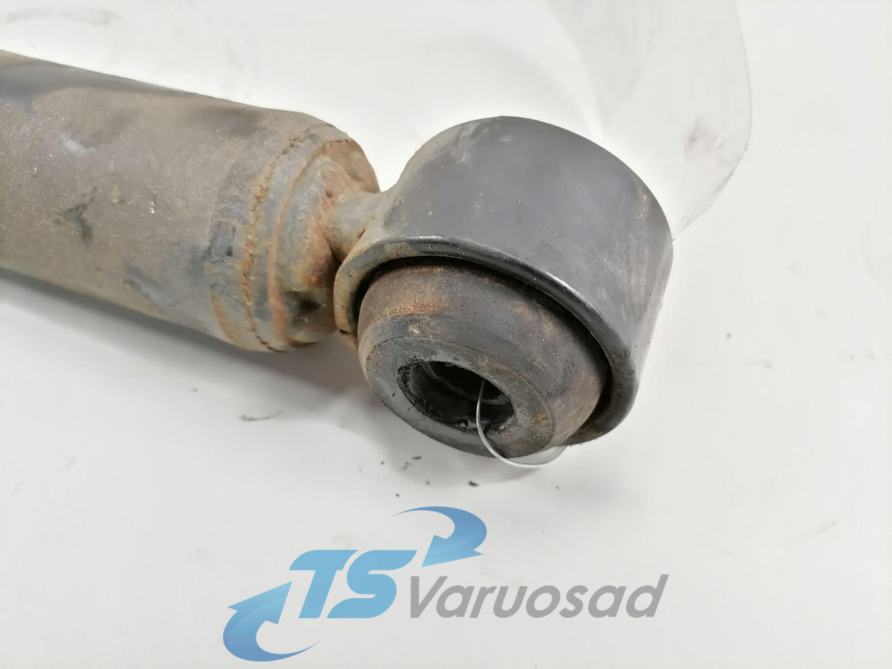 Scania First axel shock absorber T1330 - Амортизер за Камион: слика 4 Scania First axel shock absorber T1330 - Амортизер за Камион: слика 4
