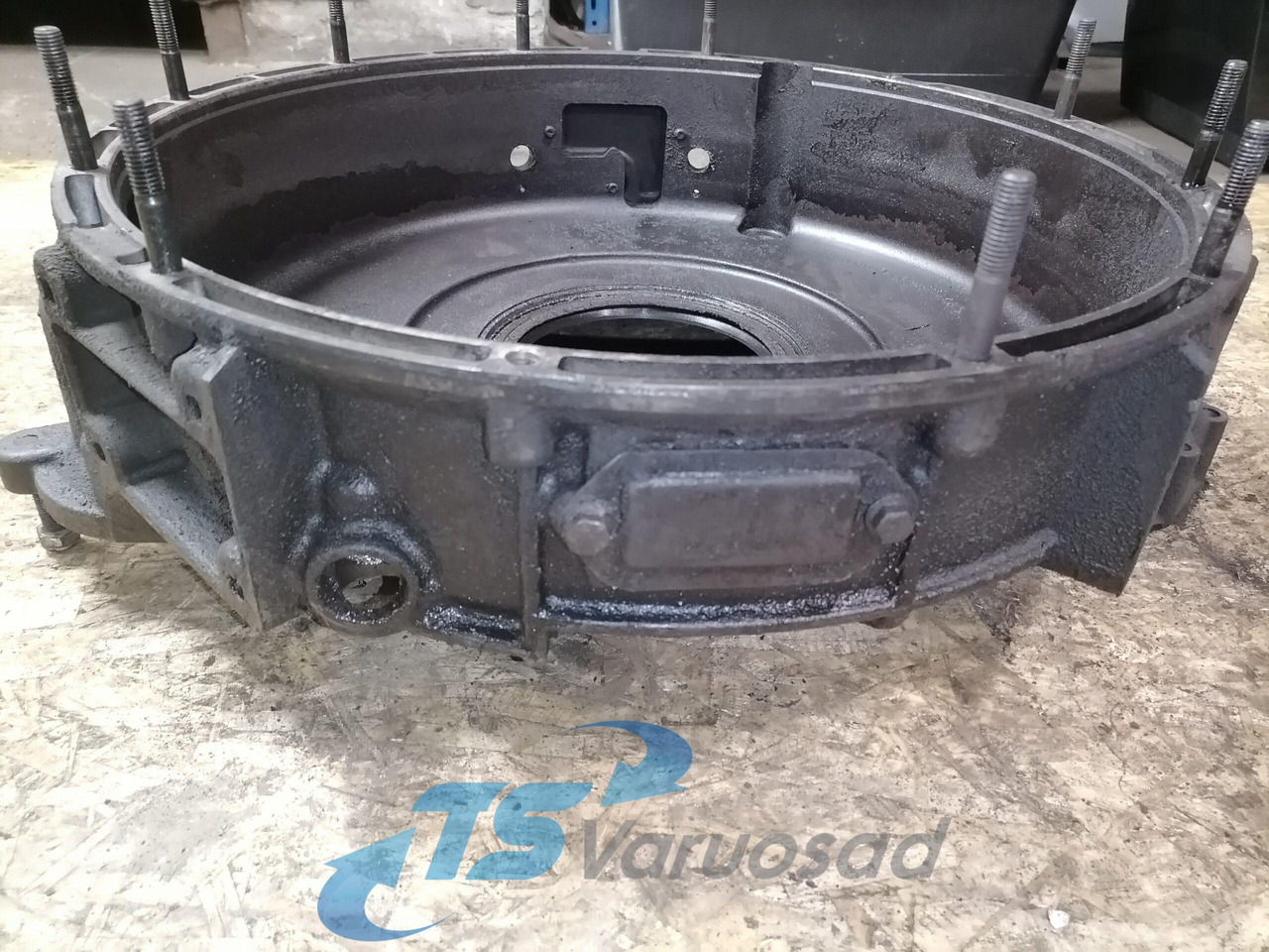 Scania Flywheel housing 1940447 - Замаец за Камион: слика 5 Scania Flywheel housing 1940447 - Замаец за Камион: слика 5