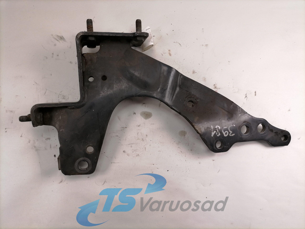 Scania Front bumper carrier 1802166 - Браник за Камион: слика 2 Scania Front bumper carrier 1802166 - Браник за Камион: слика 2