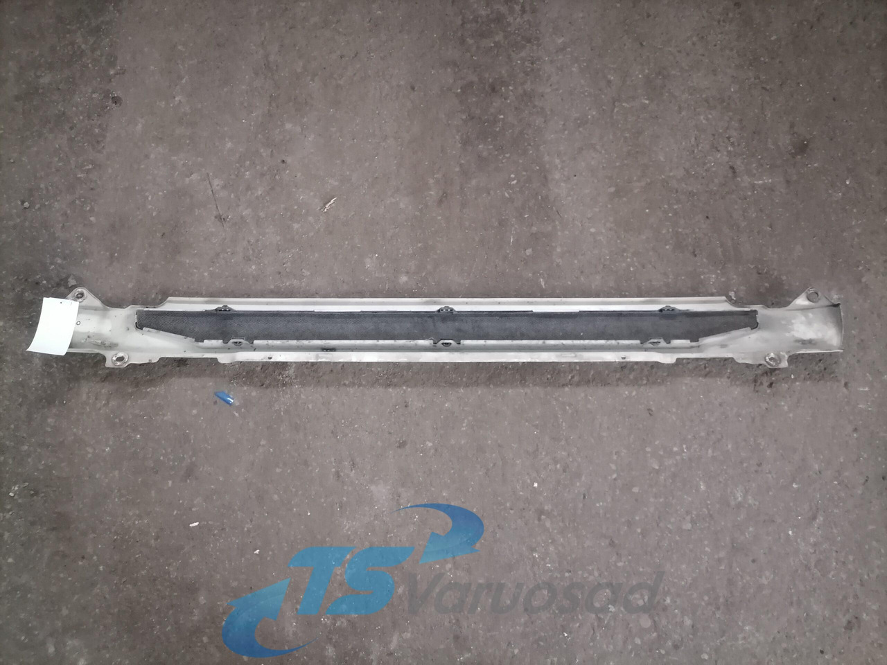 Scania Grille panel 1872160 - Решетка за Камион: слика 2 Scania Grille panel 1872160 - Решетка за Камион: слика 2