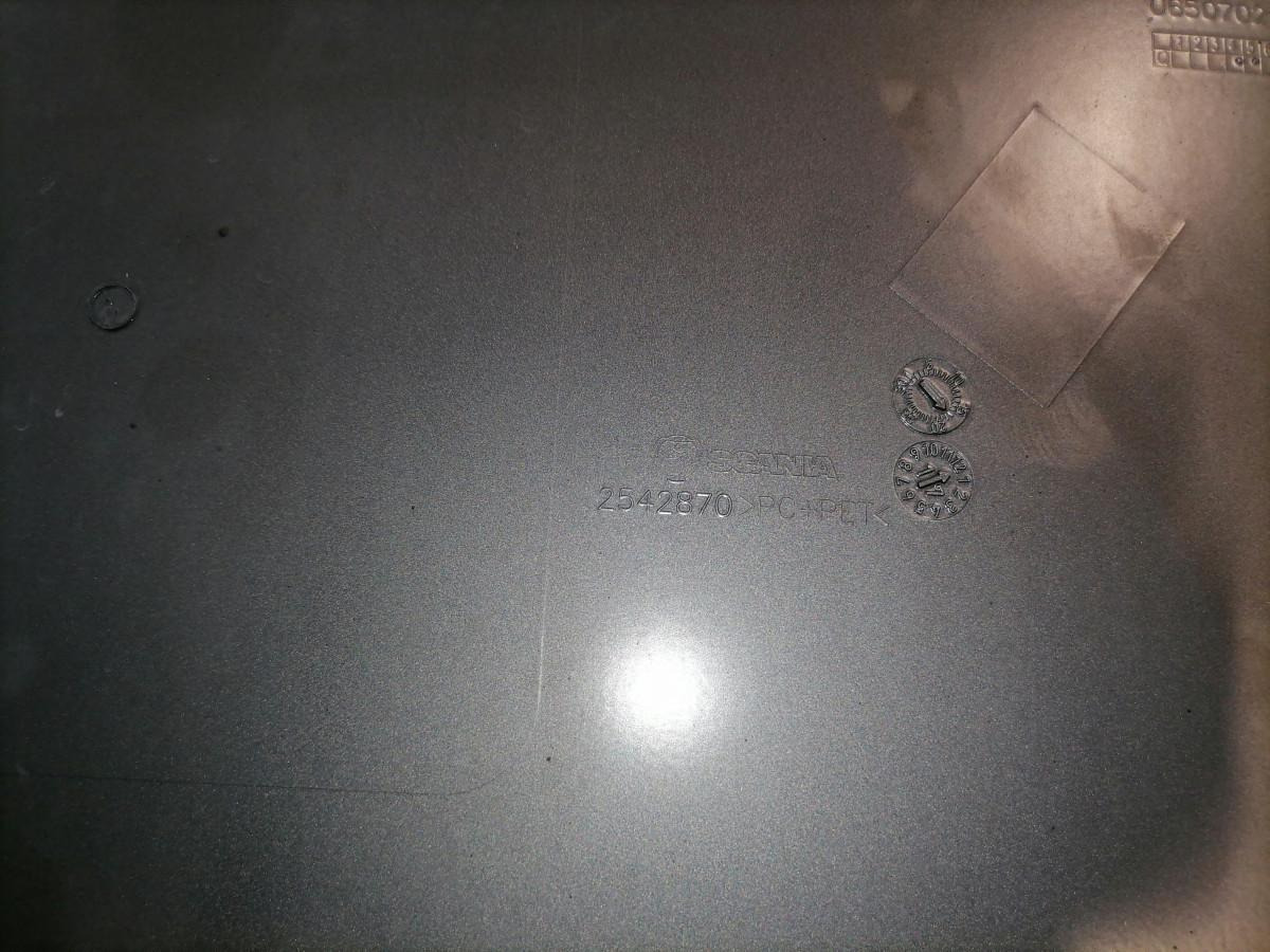 Scania Iluvõre paneel 2542870 - Решетка за Камион: слика 4 Scania Iluvõre paneel 2542870 - Решетка за Камион: слика 4