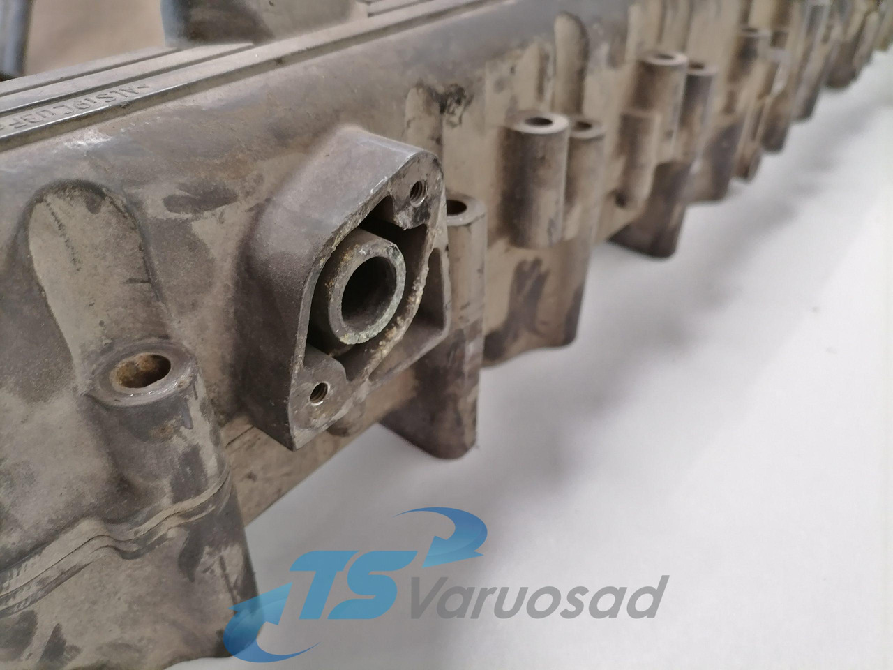 Усисна грана за Камион Scania Intake mainfold 1893329: слика 8