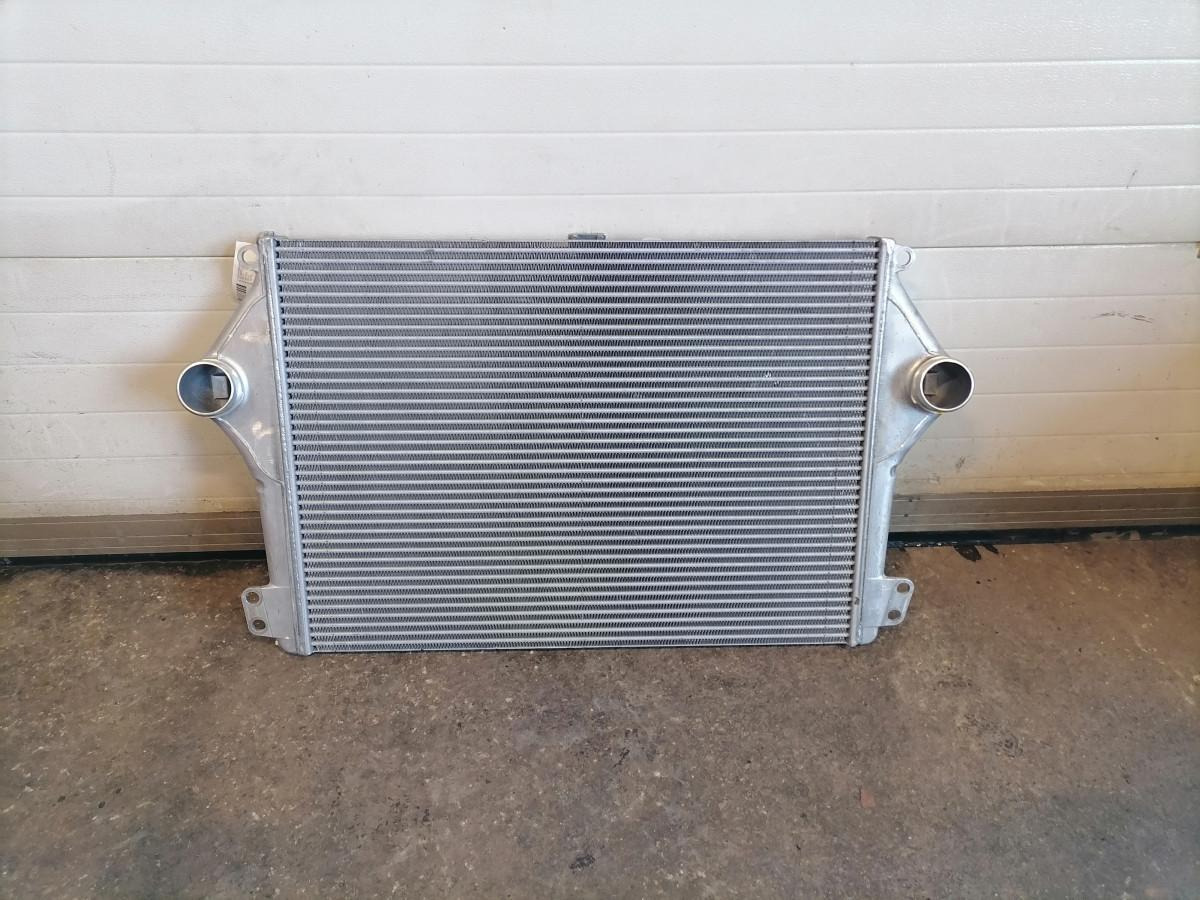 Scania Intercooler radiator 961262 - Интеркулер за Камион: слика 2 Scania Intercooler radiator 961262 - Интеркулер за Камион: слика 2