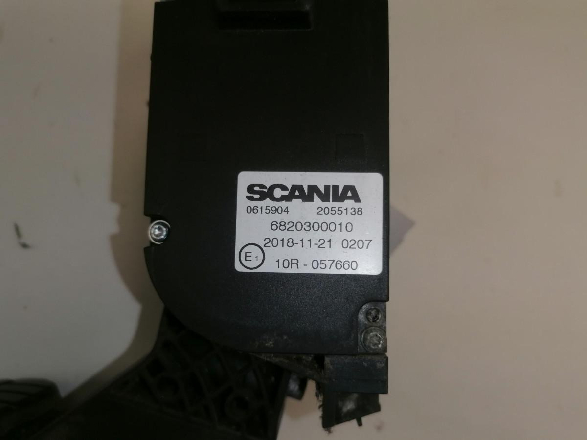 Scania Käigulülitus silindrite korpus 2090529 - Менувач и делови за Камион: слика 3 Scania Käigulülitus silindrite korpus 2090529 - Менувач и делови за Камион: слика 3